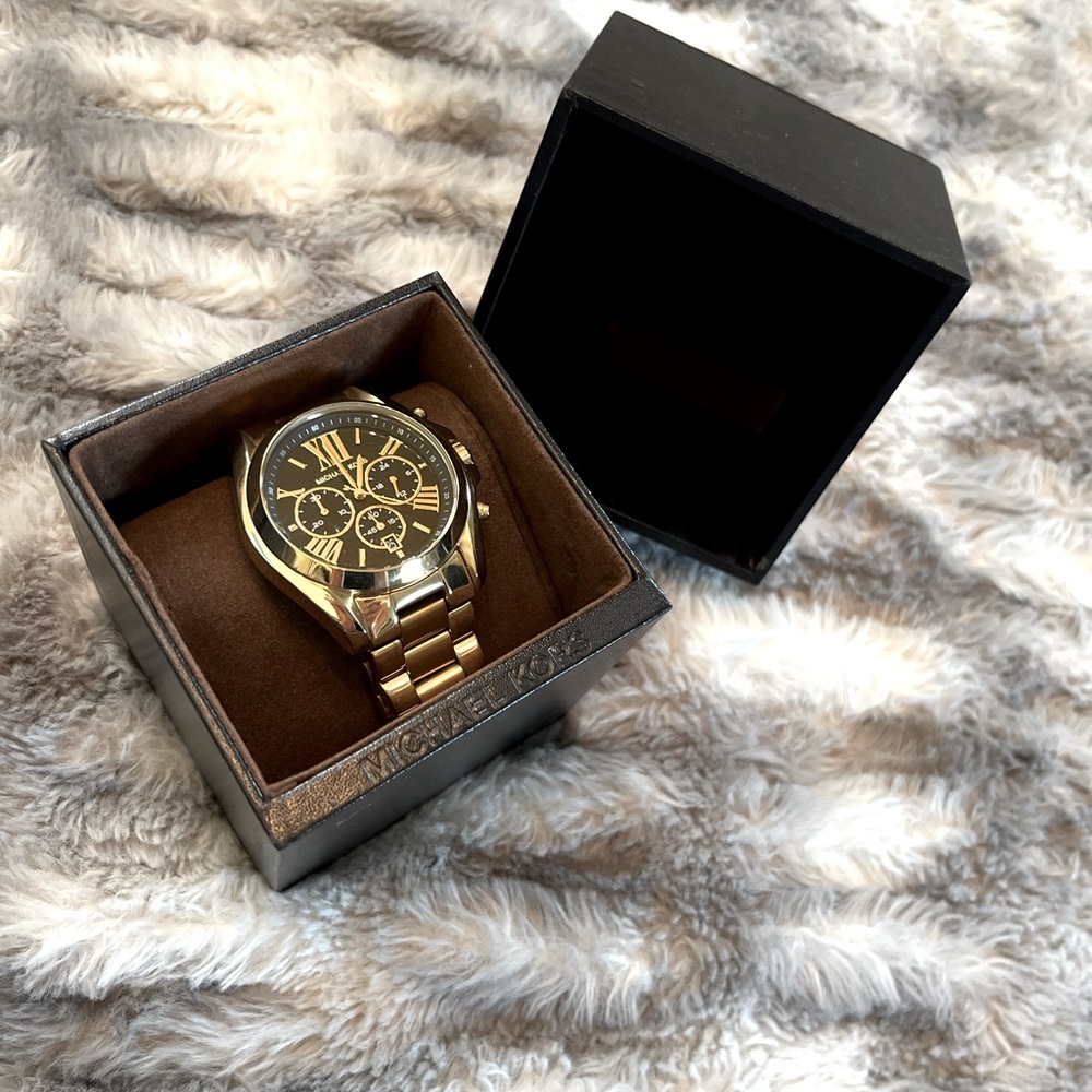 Michael Kors Gold Watch💛 women’s/mens